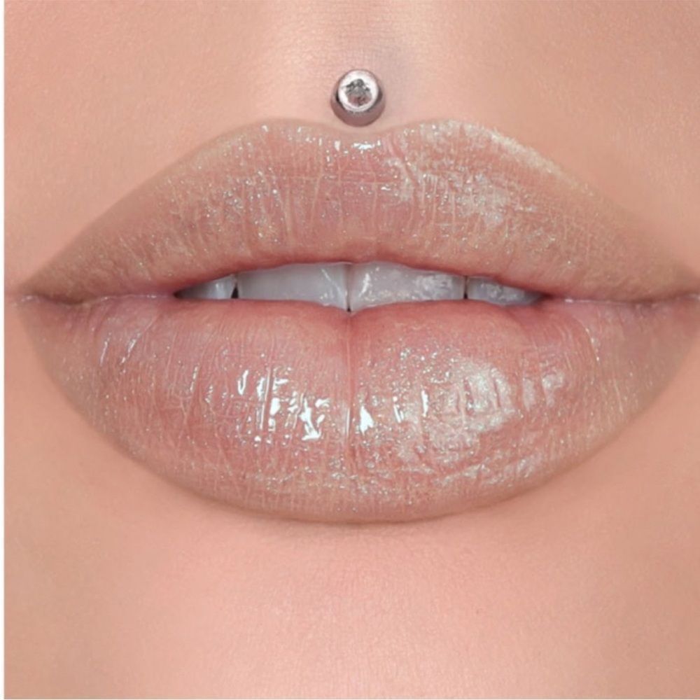 PAID IN FULL- New in Box Jeffree Star The Gloss cream gold shimmer neutral